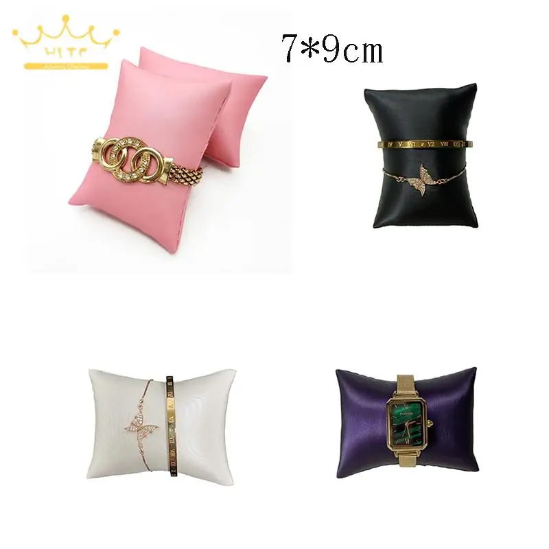 Are Watches Jewelry Or Accessories - 작은 베개 모양 보석 정리함 가죽