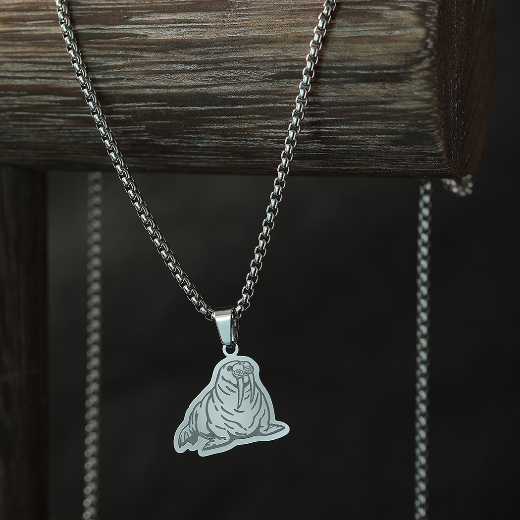 Kinitial 통통한 태평양 해마 목걸이, 스테인레스 - Pacific Jewelry & Watches Los Angeles 리뷰 및 가격