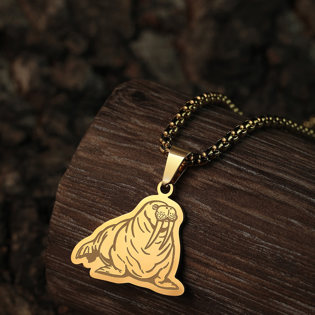 Kinitial 통통한 태평양 해마 목걸이, 스테인레스 - Pacific Jewelry & Watches Los Angeles 리뷰 및 가격